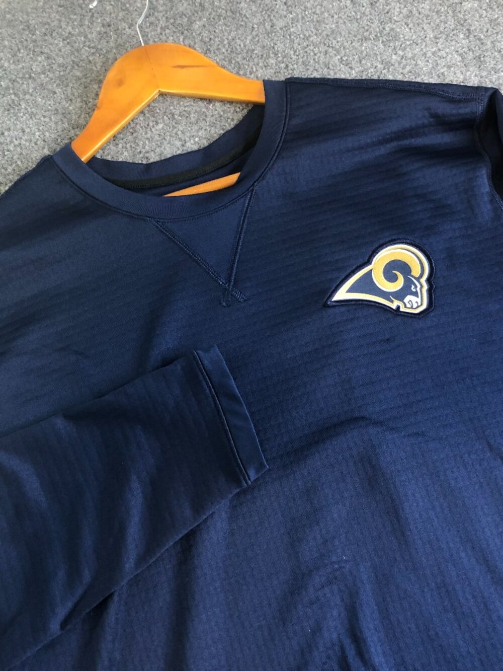 Nike Los Angeles Rams Thermal Shirt Mens XL Blue On Field Grid Performance
